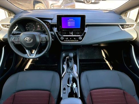 Certified 2025 Toyota Corolla SE image 14