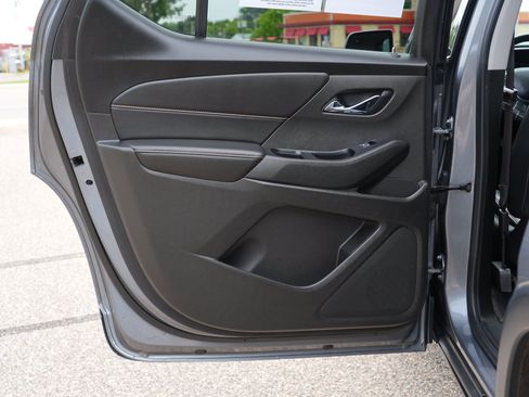 Used 2019 Chevrolet Traverse LT w/ LT Premium Package AWD/4WD image 21