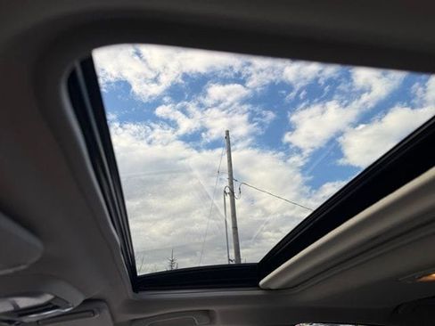 Certified 2024 Subaru Crosstrek 2.5i Limited image 21