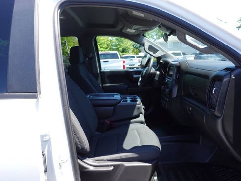Used 2022 Chevrolet Silverado 1500 W/T w/ WT Value Package AWD/4WD image 28