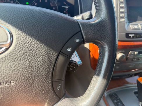 Used 2004 Lexus LX 470 4WD image 18