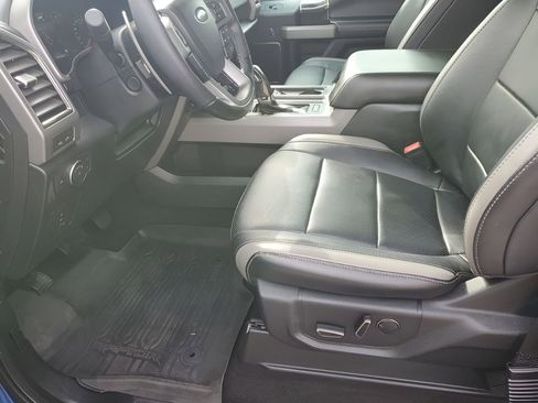 Used 2018 Ford F150 Raptor w/ Equipment Group 802A Luxury image 31