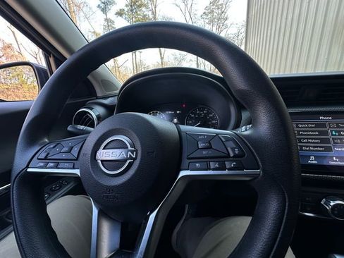 Used 2023 Nissan Kicks SV image 21