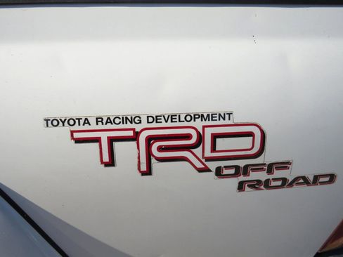 Used 2008 Toyota Tacoma PreRunner image 27