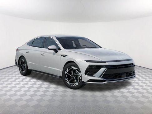 New 2026 Hyundai Sonata SEL FWD image 2