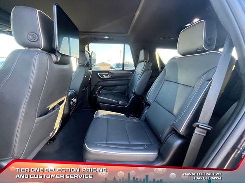 Certified 2023 GMC Yukon SLT w/ SLT Premium Package image 12