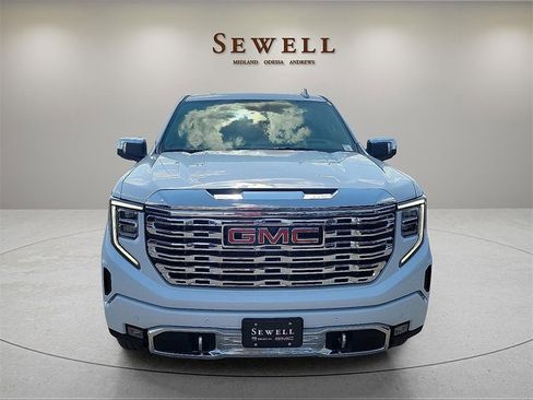 New 2026 GMC Sierra 1500 Denali image 8