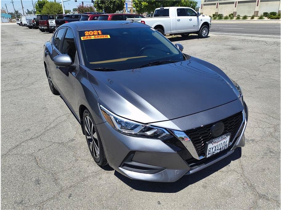 Used 2021 Nissan Sentra SV w/ SV Premium Package FWD image 3