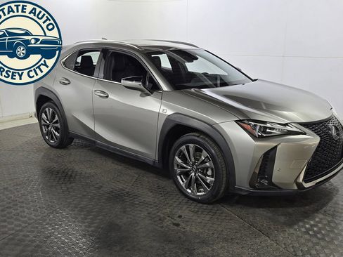 Used 2021 Lexus UX 200 F Sport w/ Accessory Package (Z1) FWD image 9