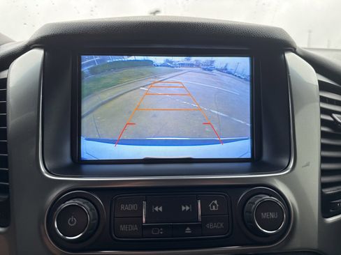 Used 2017 Chevrolet Suburban Premier image 14