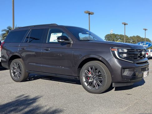 New 2025 Ford Expedition Platinum w/ Stealth Performance Package image 3