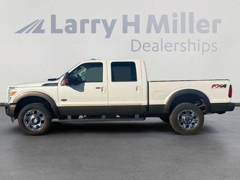 Used 2016 Ford F350 King Ranch w/ FX4 Off-Road Package AWD/4WD image 3