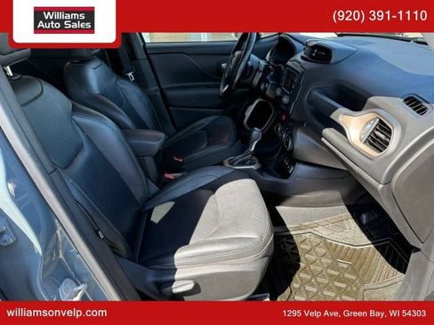 Used 2017 Jeep Renegade Limited FWD image 16