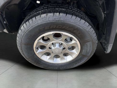 Used 2007 Toyota FJ Cruiser 4WD image 12