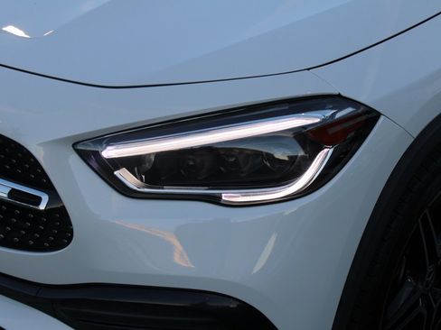 Certified 2023 Mercedes-Benz GLA 250 4MATIC image 9