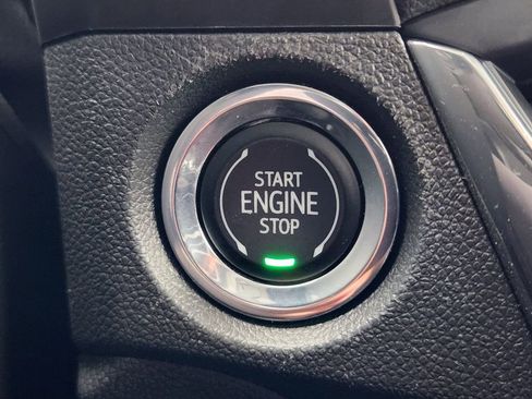 Certified 2025 Buick Encore GX Preferred FWD image 21