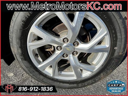 Used 2019 Chevrolet Equinox Premier image 11