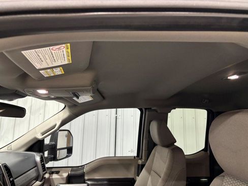Used 2022 Ford F250 XLT w/ XLT Value Package AWD/4WD image 15