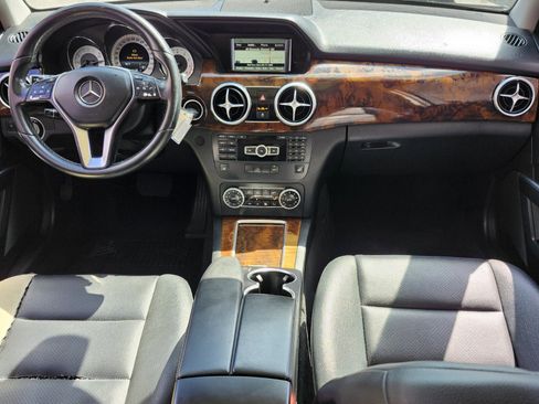 Used 2015 Mercedes-Benz GLK 350 2WD image 5