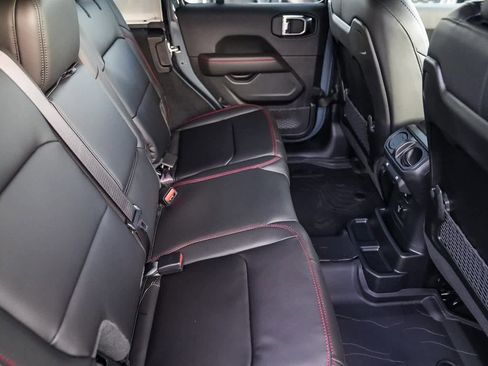 New 2025 Jeep Wrangler Unlimited Rubicon w/ Technology Group image 18