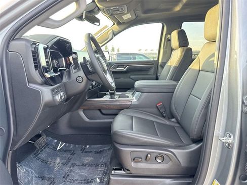 New 2026 GMC Sierra 1500 SLT w/ SLT Premium Plus Package image 21