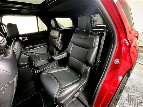 Used 2022 Ford Explorer ST w/ Equipment Group 401A image 26