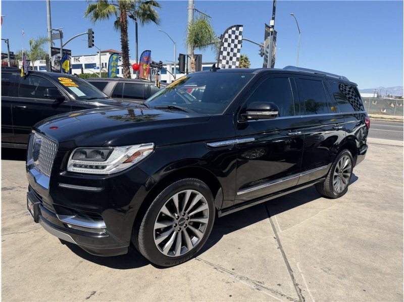 Used 2019 Lincoln Navigator Select RWD image 10
