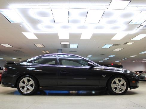 Used 2006 Pontiac GTO image 30