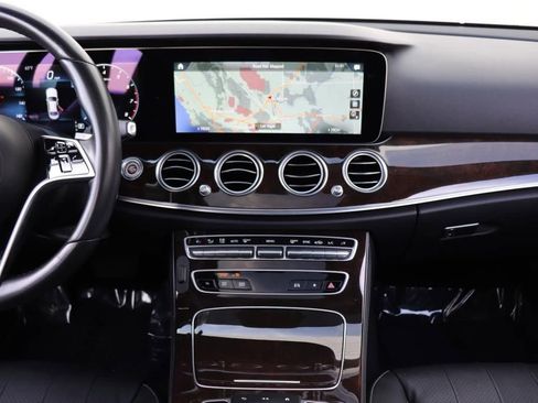 Used 2021 Mercedes-Benz E 350 4MATIC Sedan w/ Premium Package image 45