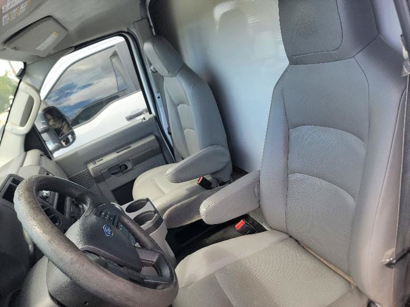 Used 2022 Ford E-350 and Econoline 350 Super Duty w/ Power Windows & Locks Group RWD image 12