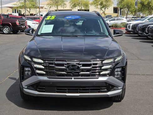 Used 2025 Hyundai Tucson Limited image 2