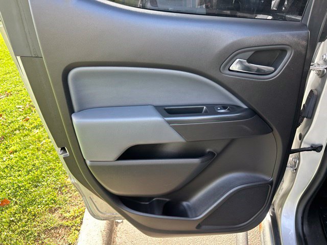 Used 2015 Chevrolet Colorado Z71 RWD image 36