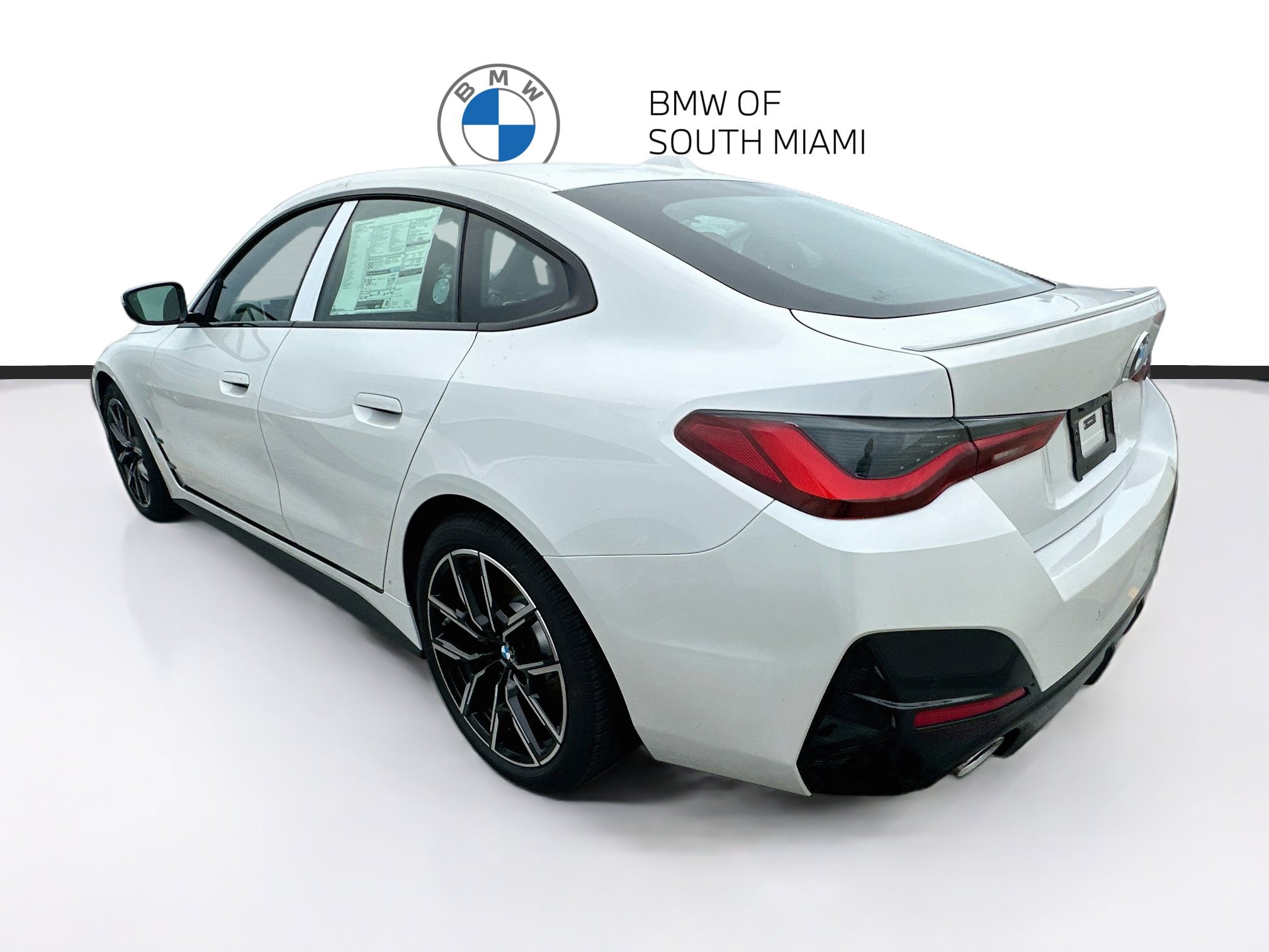 New 2026 BMW 430i w/ M Sport Package RWD image 4