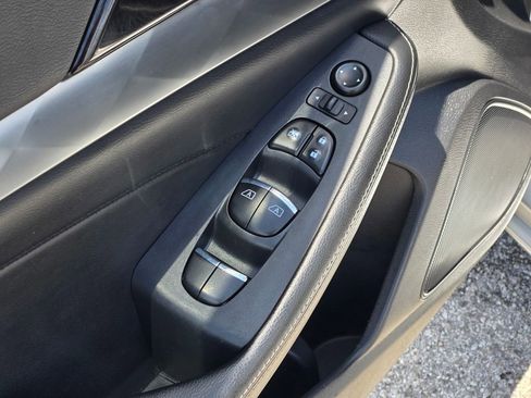 Used 2023 Nissan Maxima SV w/ Floor Mat Group FWD image 27