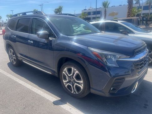 Used 2024 Subaru Ascent Touring image 4