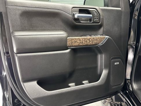 Used 2019 GMC Sierra 1500 Denali w/ Denali Ultimate Package AWD/4WD image 19