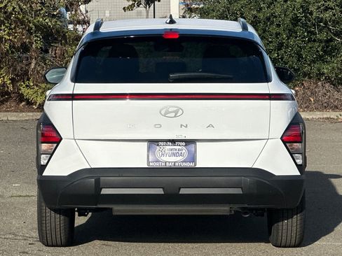 New 2026 Hyundai Kona SEL Sport FWD image 5