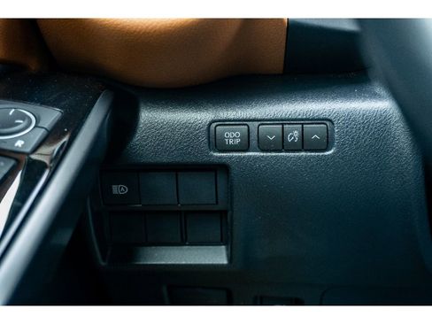 Used 2024 Lexus IS 300 w/ Comfort Package image 27