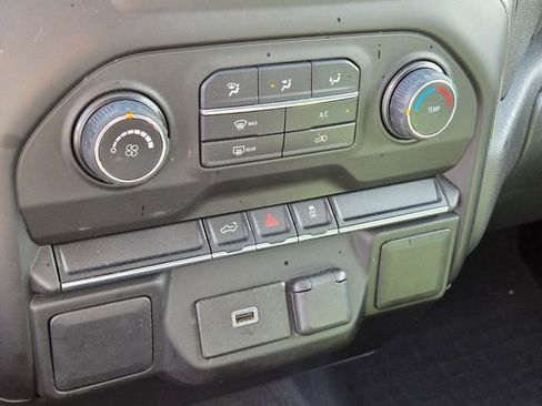 Certified 2019 Chevrolet Silverado 1500 Custom w/ Custom Convenience Package image 22