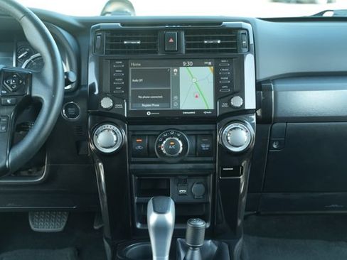Used 2021 Toyota 4Runner TRD Off-Road Premium w/ Moonroof Package AWD/4WD image 30