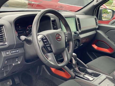 Used 2023 Nissan Frontier Pro-X w/ Pro Convenience Package RWD image 11