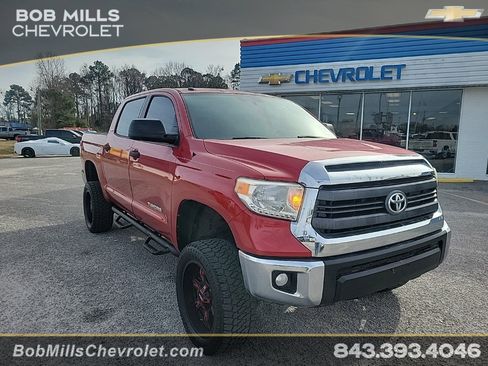 Used 2015 Toyota Tundra SR5 image 1