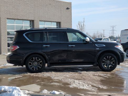 Used 2019 Nissan Armada Platinum image 9