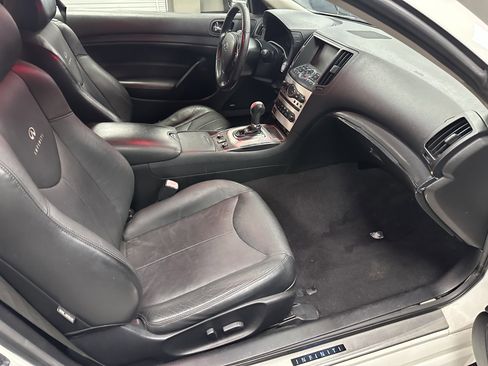 Used 2013 INFINITI G37 x w/ Premium Pkg image 10