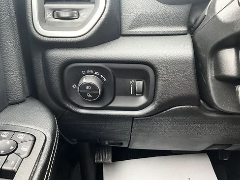 New 2026 RAM 3500 Big Horn AWD/4WD image 16