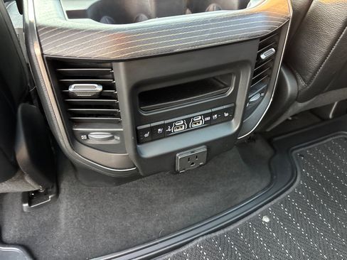 Used 2019 RAM 1500 Limited AWD/4WD image 34