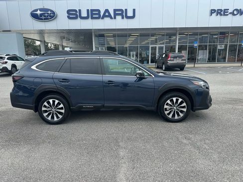 Used 2025 Subaru Outback Limited w/ Popular Package #2 image 2