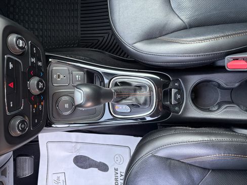 Used 2018 Jeep Compass Limited AWD/4WD image 31