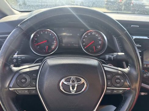 Used 2019 Toyota Camry XSE FWD image 34