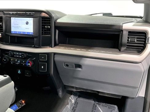 Used 2024 Ford F250 XL w/ STX Appearance Package image 28